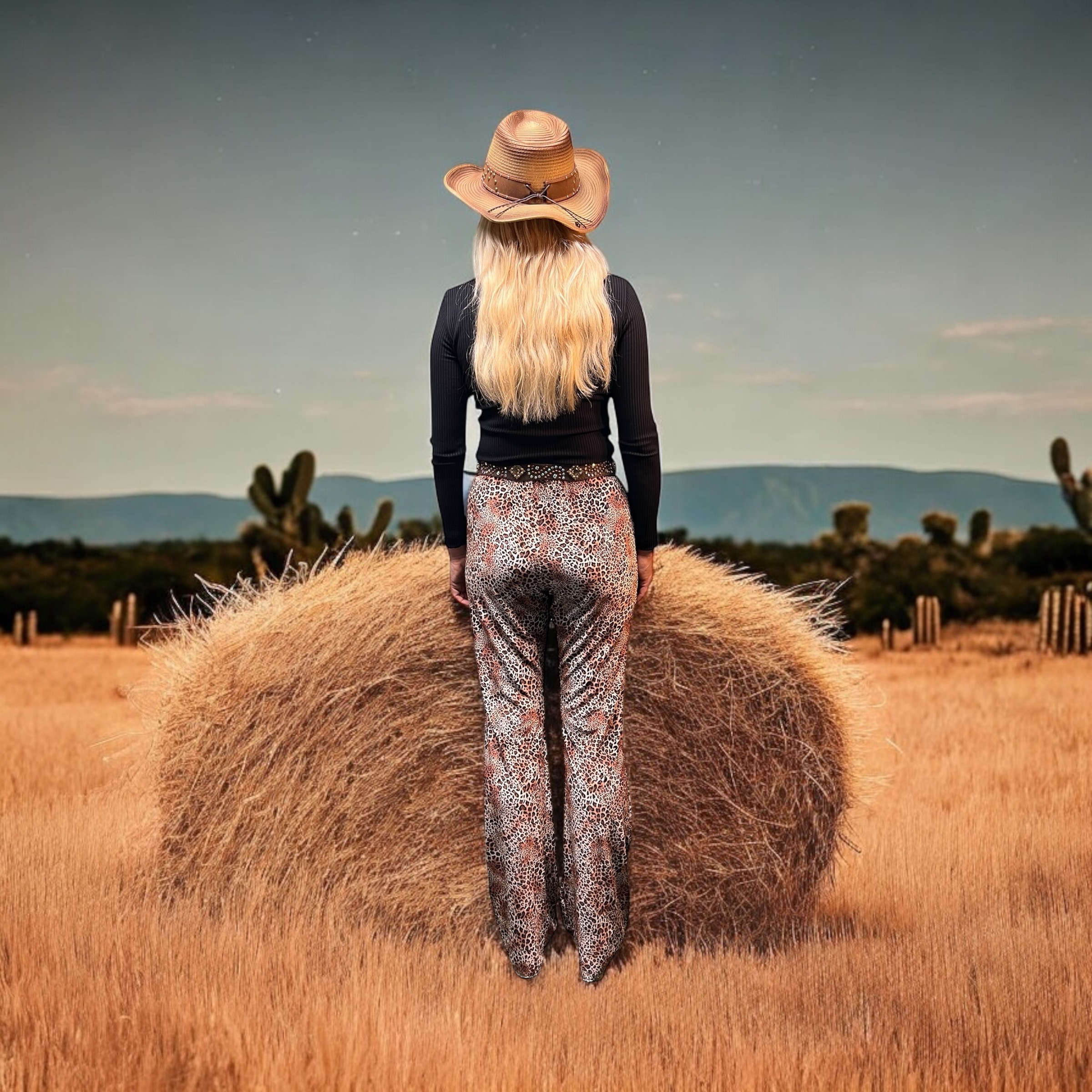 Leopard Print Stretch Velvet Pants